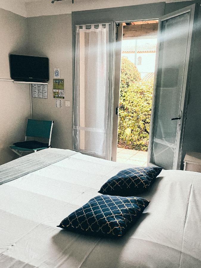 Auberge Des Pins Tourrettes Exteriér fotografie