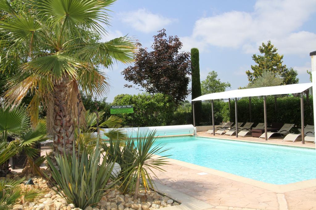 Auberge Des Pins Tourrettes Exteriér fotografie